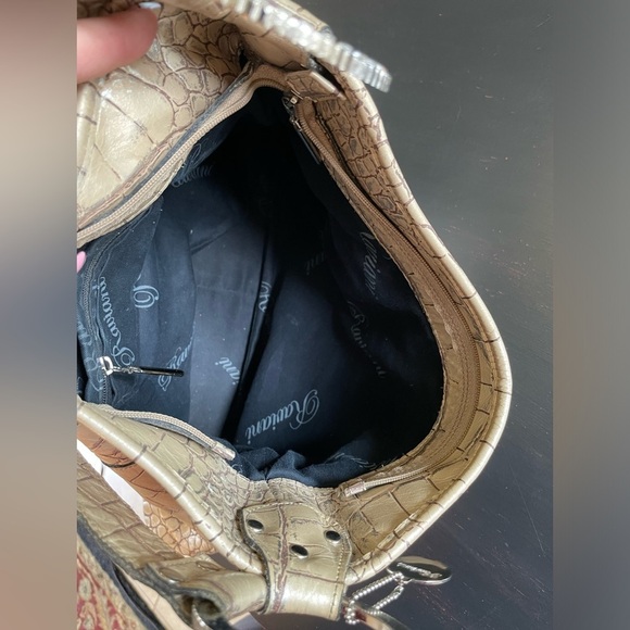 Raviani Croc Embossed Leather Cream w/Silver Swarovski Crystals - Picture 11 of 16